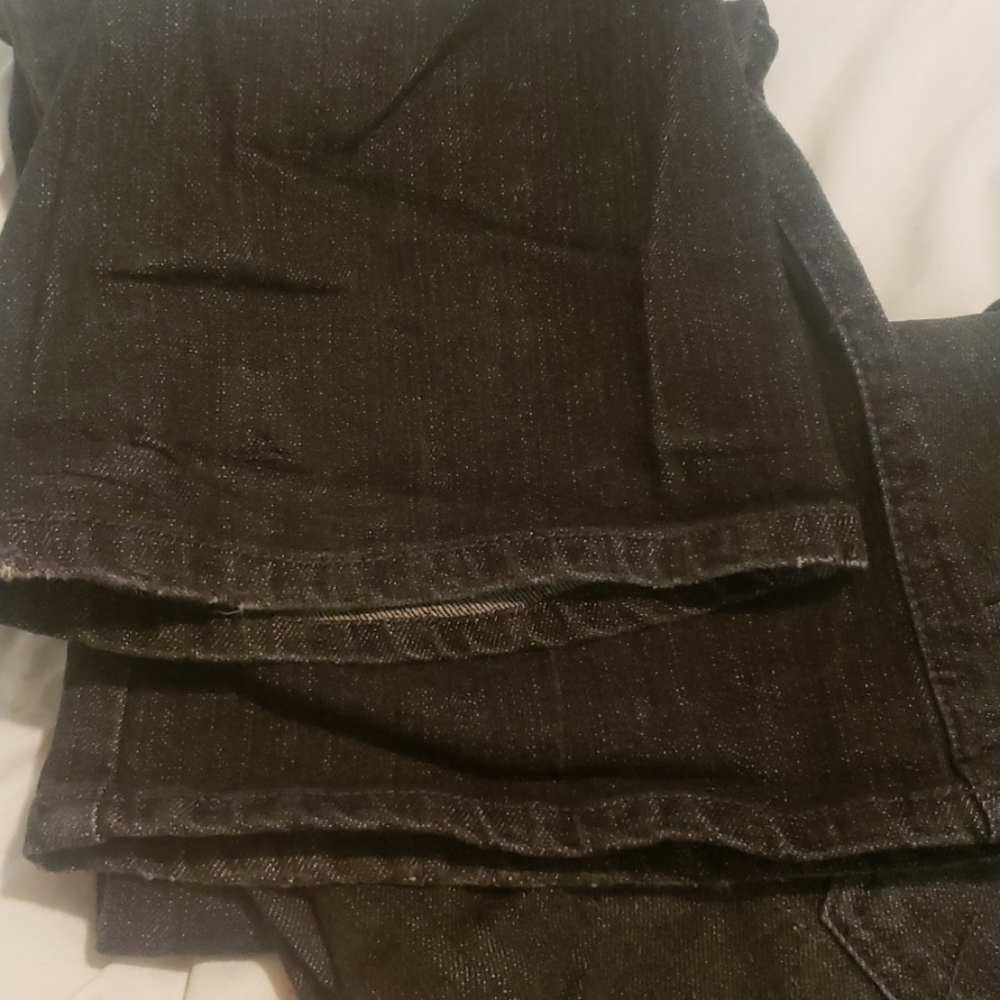 7 for All Mankind "A" pocket Jeans - Picture 2 of 3